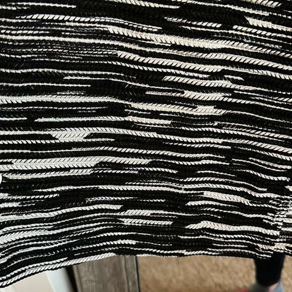 🖤 Chicos Cardigan. EUC. Chicos size 1/US size M. - Picture 5 of 6